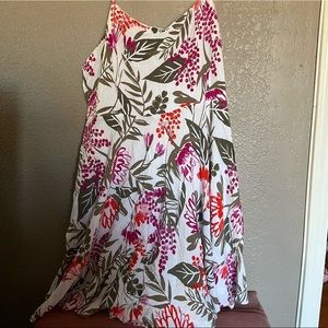 Floral mini dress with spaghetti straps